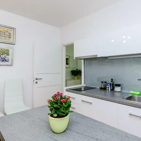 Marino Apartamento